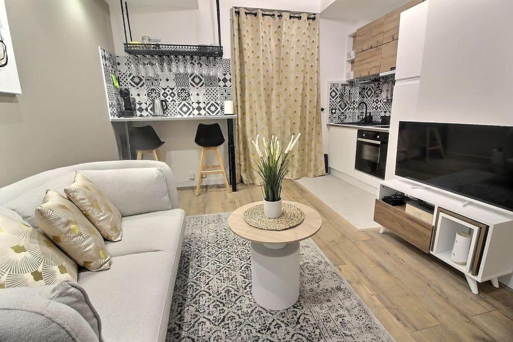 Апартаменти La Demeure Des 3 Colombes Буа-Коломб Екстер'єр фото